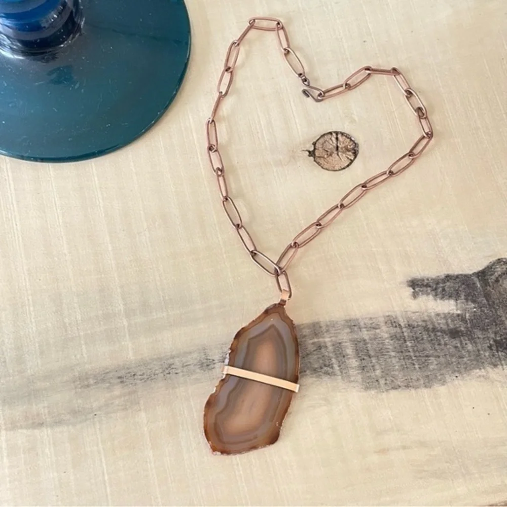 Handmade Necklace Copper Wrapped Agate Cream Yellow Pendant Paperclip Chain - Picture 2 of 7